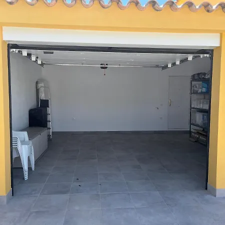 Con Piscina En Novo Sancti Petri